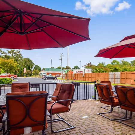 Best Western Plus Newport News Exteriör bild